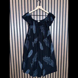 Little White Lies Dress Small Womens Black Blue Off Shoulder Ruffle Midi Printed